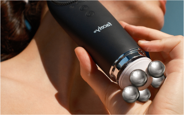 Depuff in 5 Minutes: At-Home Lymphatic Face Massage That Feels (and Looks) Lighter